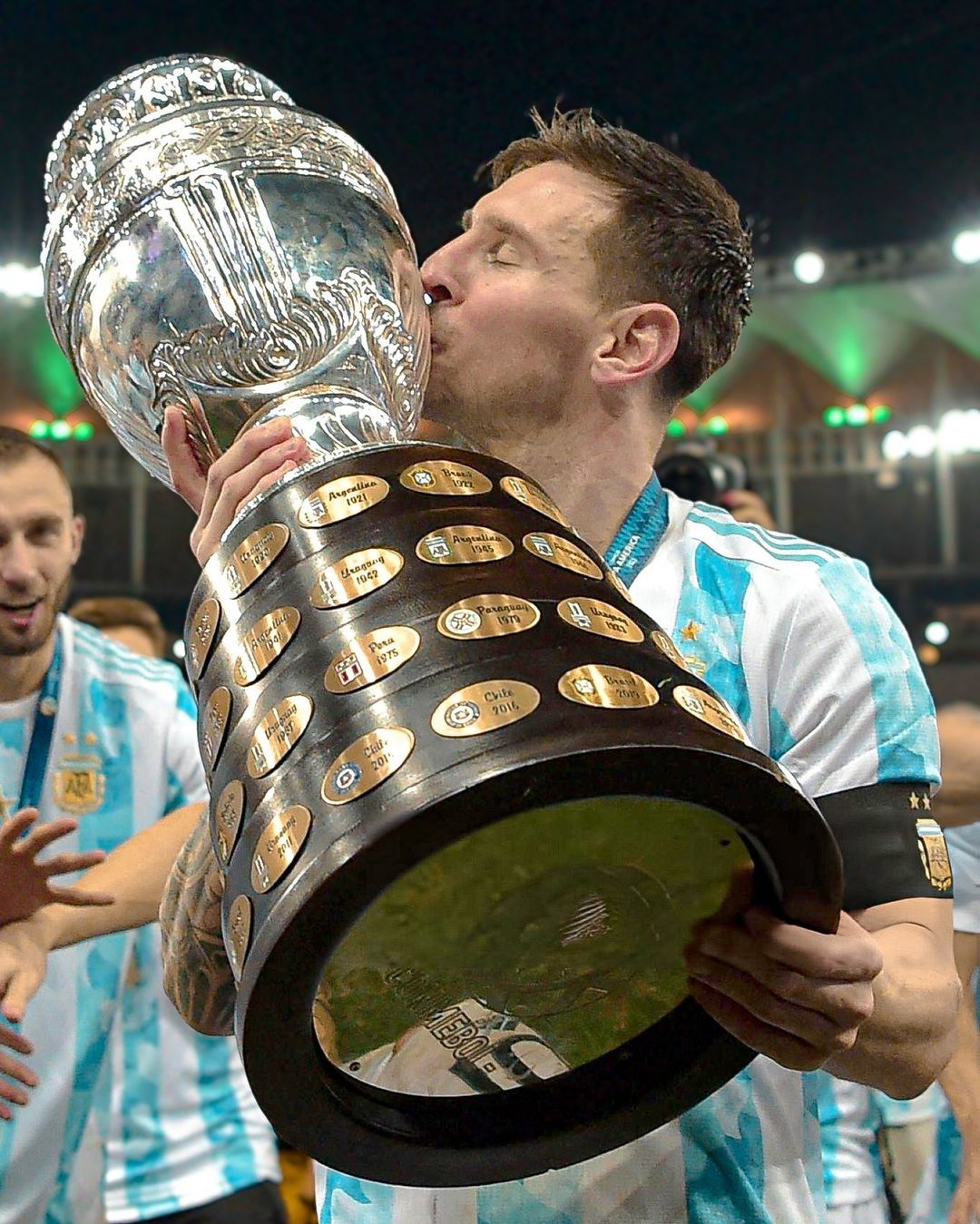 美洲杯冠军夺冠热门球队引进新援，备战下赛季的简单介绍